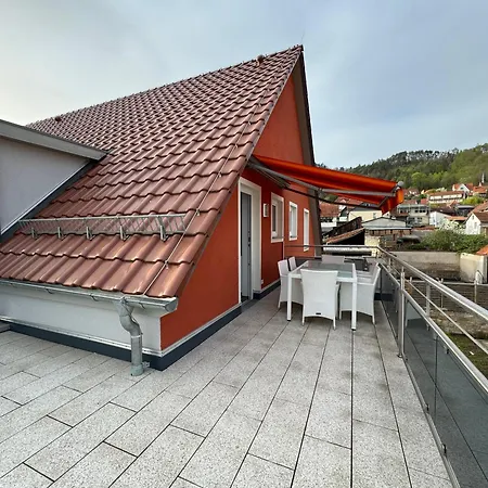 Apartment Markina: Penthaus - Burgblick *